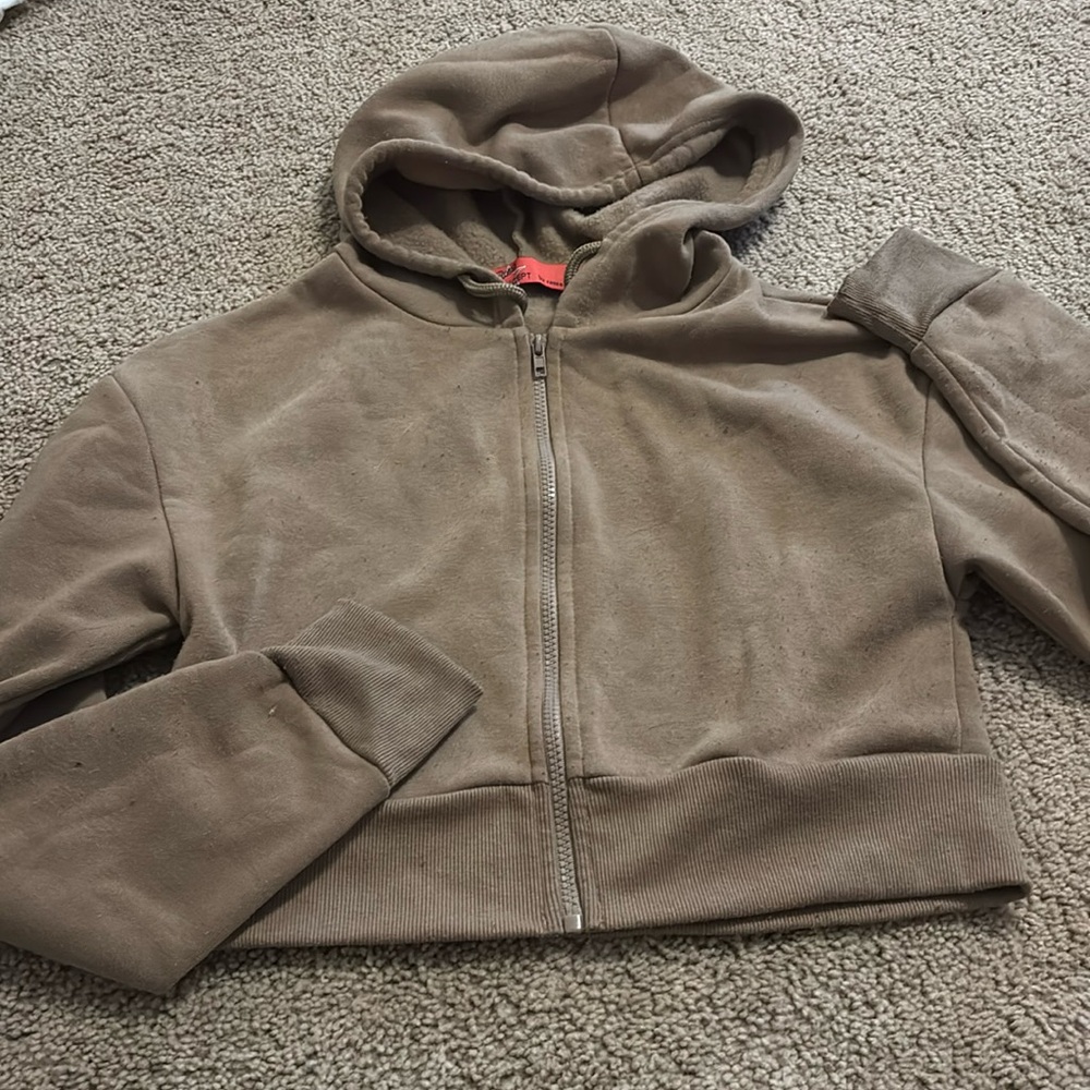 roma concept 
cropped jacket